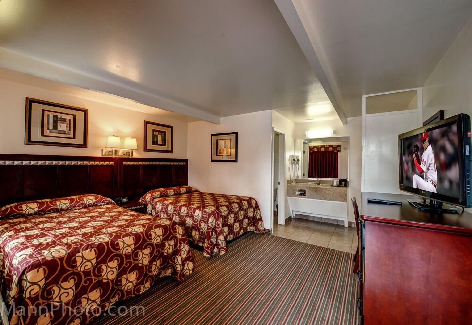 Whispering Palms Inn Дель-Ріо Екстер'єр фото